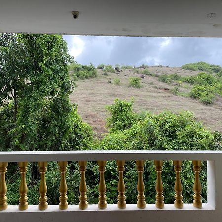 Sparv Aulakhs Resort Mandrem Ngoại thất bức ảnh