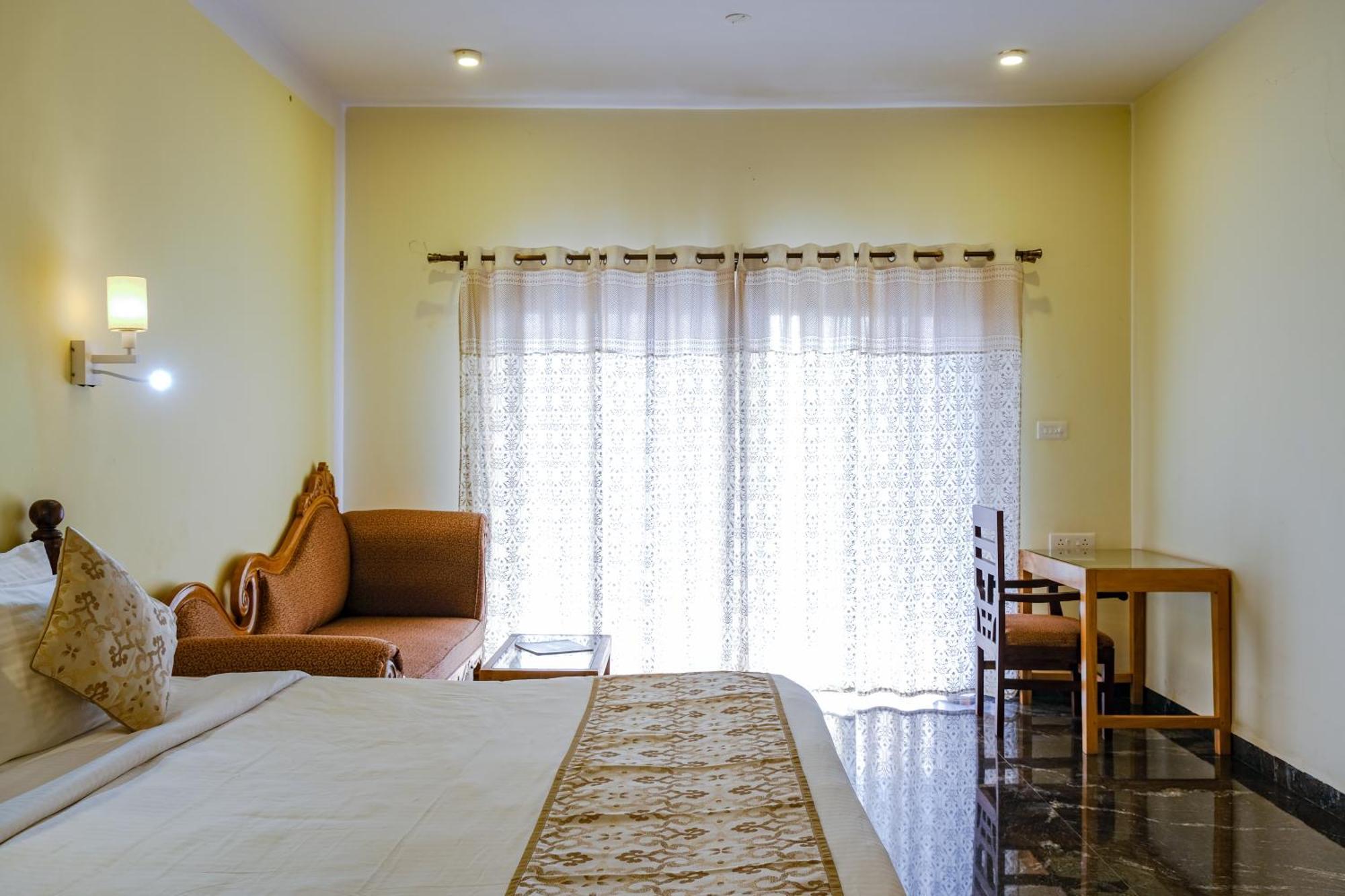 Sparv Aulakhs Resort Mandrem Ngoại thất bức ảnh