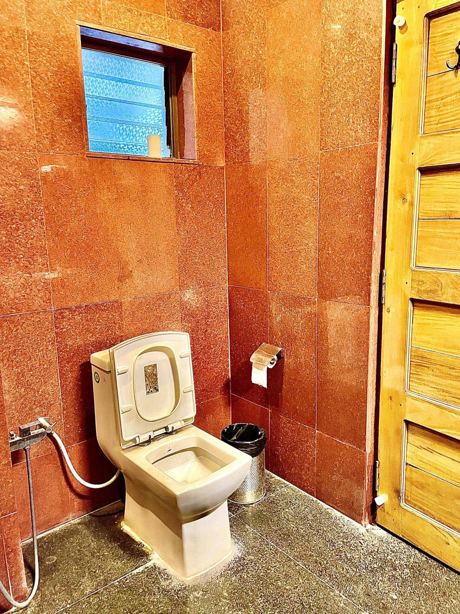 Sparv Aulakhs Resort Mandrem Ngoại thất bức ảnh